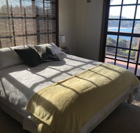 Merry Beach Ocean Front Large Home - Accommodation Sunshine Coast
