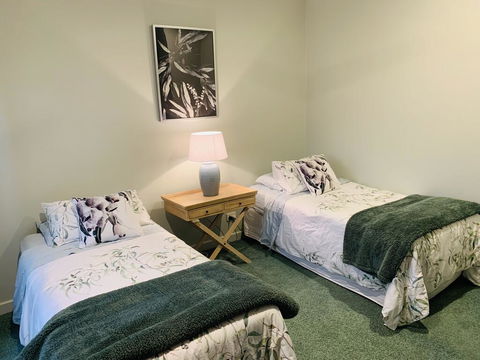Mews On Frederick - Accommodation Sunshine Coast 2