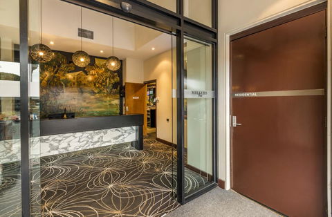 Millers Inn - Accommodation Sunshine Coast 1