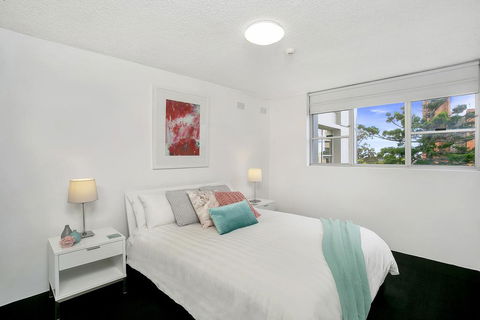Modern 2BR Apartment With Views HARIS - Accommodation Sunshine Coast 3
