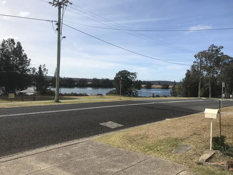Moruya Holiday House - Accommodation Sunshine Coast 3