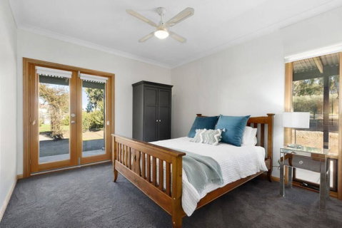 Moss's Place - Accommodation Sunshine Coast 2