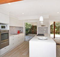 Mudjimba Sands Mudjimba Pet Friendly BOND 500 LINEN INCLUDED WIFI - Accommodation Sunshine Coast