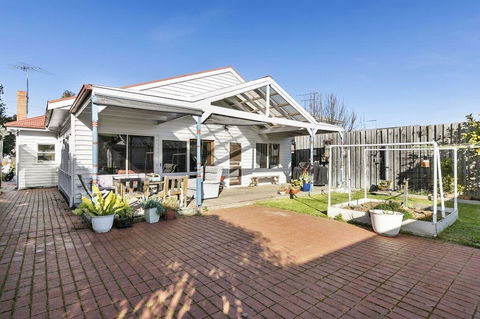Munday Street Prime 17 - Accommodation Sunshine Coast 1