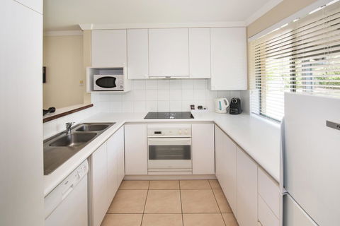 Bayshore Beachside Resort - Accommodation Sunshine Coast 30