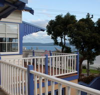 Lotti's House - Accommodation Sunshine Coast