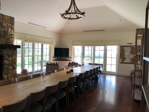 Caves Road Guest Houses - Accommodation Sunshine Coast 3