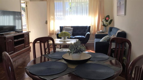 Applecross Village Apartment - Accommodation Sunshine Coast 6