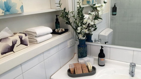 Applecross Village Apartment - Accommodation Sunshine Coast 17