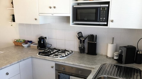 Applecross Village Apartment - Accommodation Sunshine Coast 14