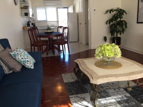 Applecross Village Apartment - Accommodation Sunshine Coast 1