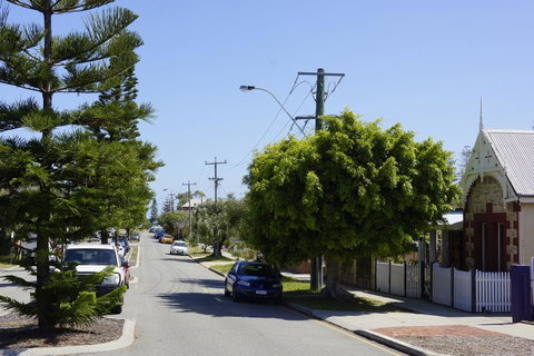 Suffolk House - Accommodation Sunshine Coast 17