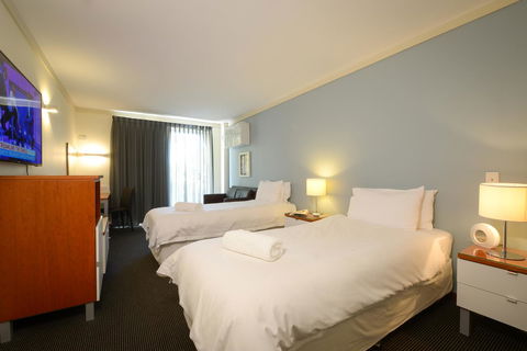 Sullivans Hotel - Accommodation Sunshine Coast 16