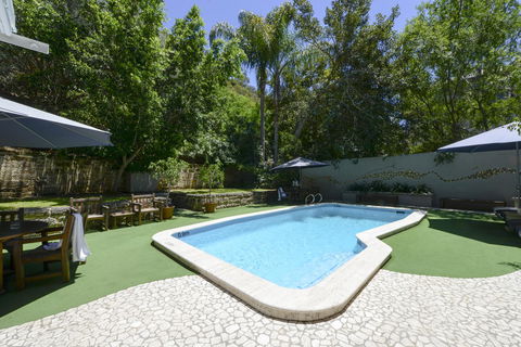 Sullivans Hotel - Accommodation Sunshine Coast 29