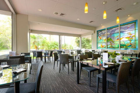 Sullivans Hotel - Accommodation Sunshine Coast 8