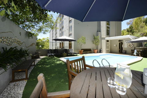 Sullivans Hotel - Accommodation Sunshine Coast 28