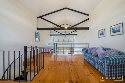 Spacious Central Townhouse - Accommodation Sunshine Coast 4