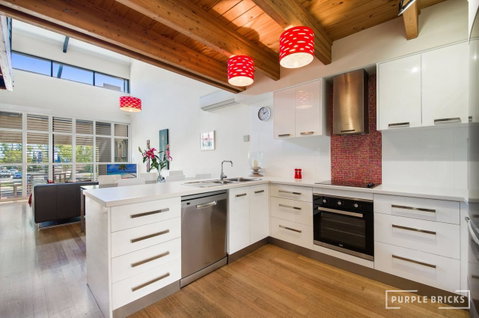 Spacious Central Townhouse - Accommodation Sunshine Coast 3