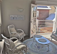 Fremantle Local Beach Studio - Accommodation Sunshine Coast