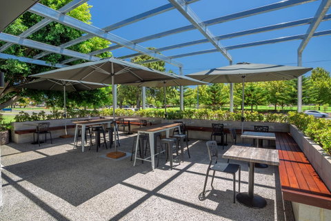 Hotel Clipper - Accommodation Sunshine Coast 1
