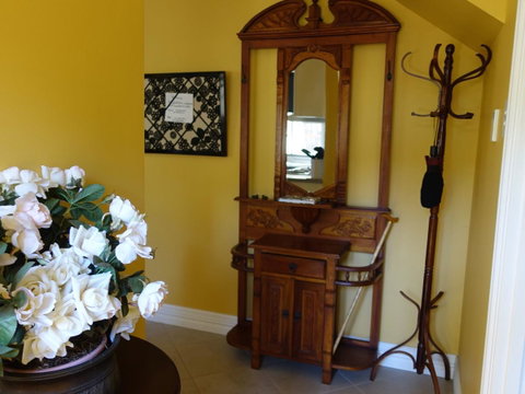 The Blacksmiths Cottage - Accommodation Sunshine Coast 17