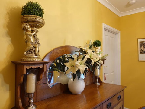 The Blacksmiths Cottage - Accommodation Sunshine Coast 10