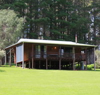 Hawke Brook Chalets - Accommodation Sunshine Coast
