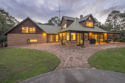 A Hidden Bush Delight - Accommodation Sunshine Coast 4