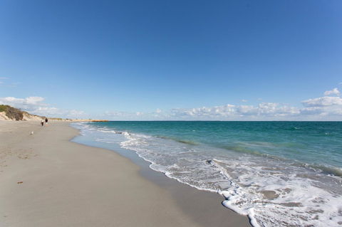 Beachside Living - South Fremantle - Accommodation Sunshine Coast 20