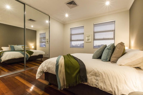 Ambar Villa Between City And Freo - Accommodation Sunshine Coast 8