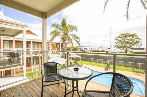 Nightcap At The Ship Inn - Accommodation Sunshine Coast 26