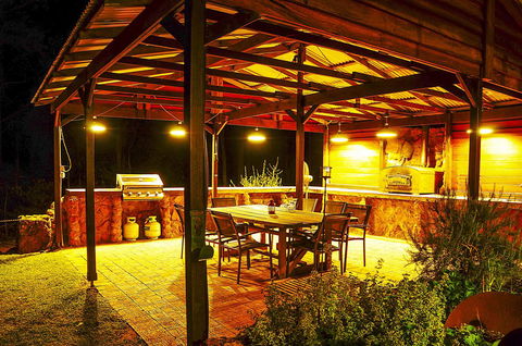 Nannup Bush Retreat - Accommodation Sunshine Coast 5