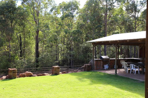 Nannup Bush Retreat - Accommodation Sunshine Coast 19