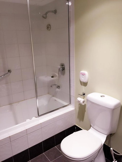 Joondalup City Hotel - Accommodation Sunshine Coast 13