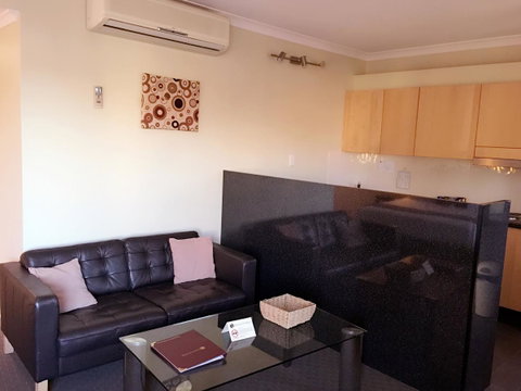 Joondalup City Hotel - Accommodation Sunshine Coast 18