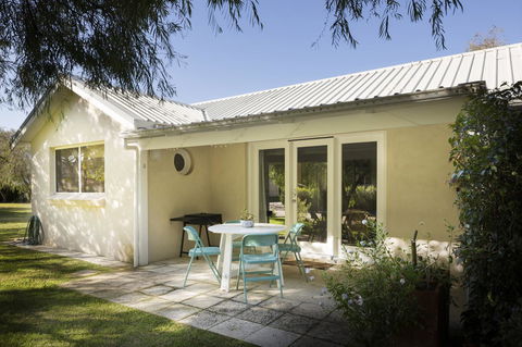 Whitesands Holiday Villas - Accommodation Sunshine Coast 0