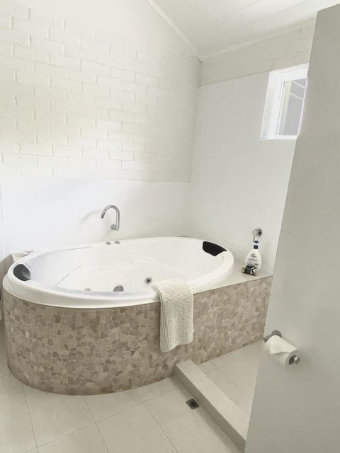 Whitesands Holiday Villas - Accommodation Sunshine Coast 5