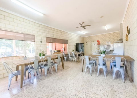 Banksia Tourist Park - Accommodation Sunshine Coast 6