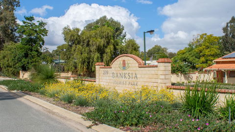 Banksia Tourist Park - Accommodation Sunshine Coast 2