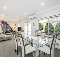 Luxury Federation Style Home - Sleeps 10 - Accommodation Sunshine Coast