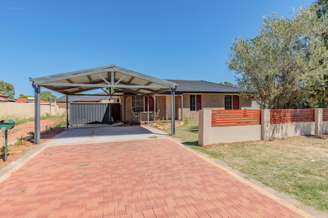 Brilliant, Neat, Convenient, Family-friendly House - Accommodation Sunshine Coast 15