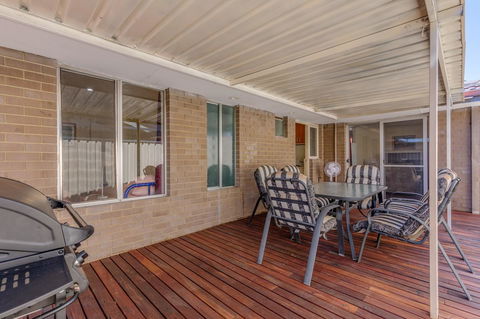 Brilliant, Neat, Convenient, Family-friendly House - Accommodation Sunshine Coast 14