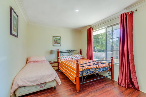 Brilliant, Neat, Convenient, Family-friendly House - Accommodation Sunshine Coast 8
