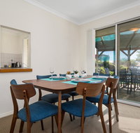 Como South Perth Villa - Accommodation Sunshine Coast