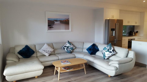 Cape Villas - Accommodation Sunshine Coast 8