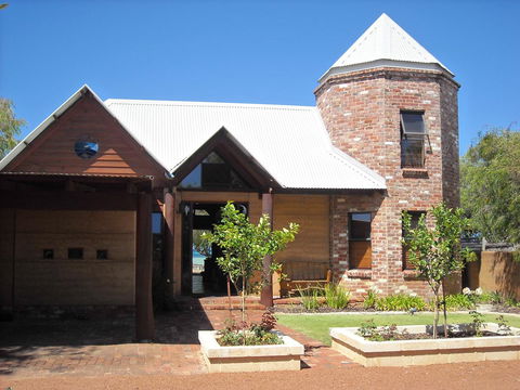 Beach House Dunsborough - Accommodation Sunshine Coast 13