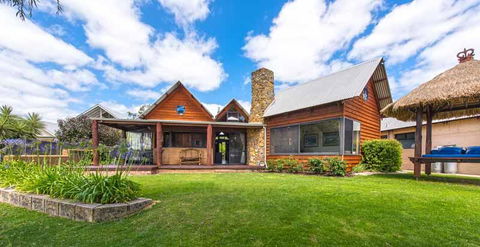 Beach House Dunsborough - Accommodation Sunshine Coast 23