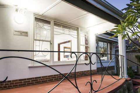 Big House Heated Pool 11 Beds Como / South Perth / Applecross - Accommodation Sunshine Coast 4