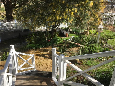 Applegate Lane Chalet - Accommodation Sunshine Coast 18