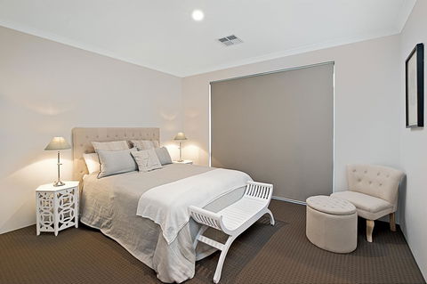 Into The Blue - Accommodation Sunshine Coast 7